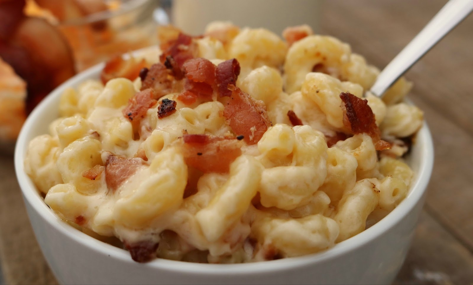 Pepper Jack Mac and cheese in a bowl
